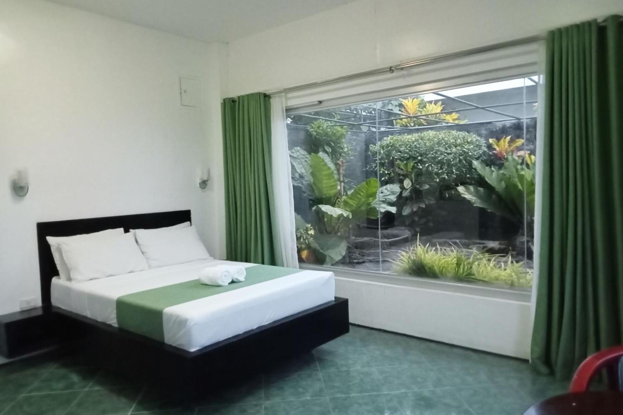 Garin Farm Pilgrimage Resort Powered By Cocotel San Joaquin Kamer foto